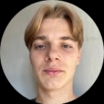 Илвар Упениек